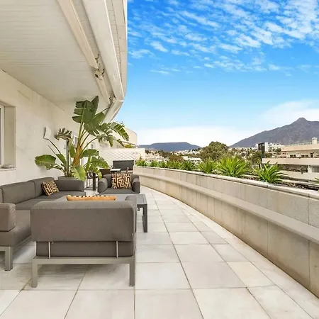 Apartment Excellente Atico With Private Pool Marbella